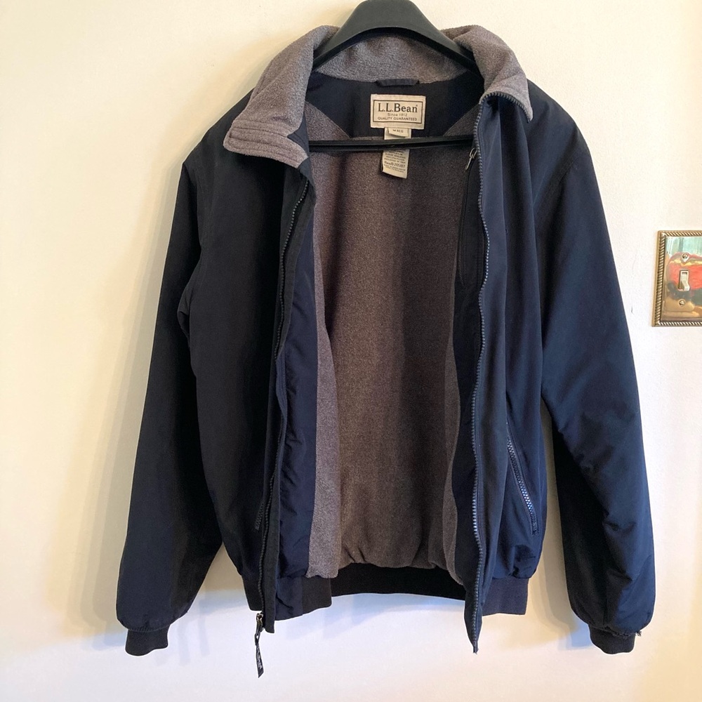 L.L. Bean Men's Jacket - Picture 2 of 9